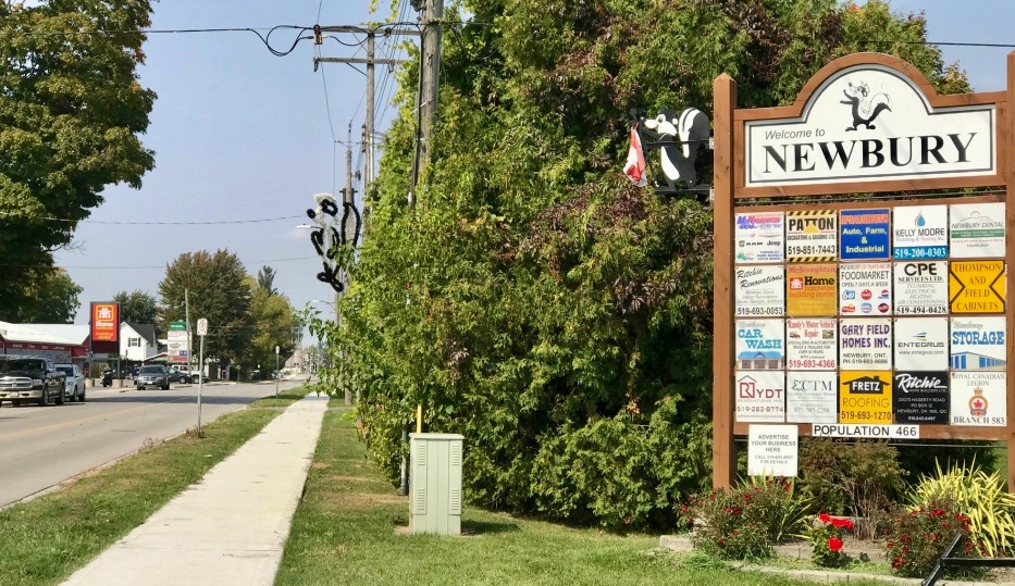 A picture of the main road in Newbury, Ontario.